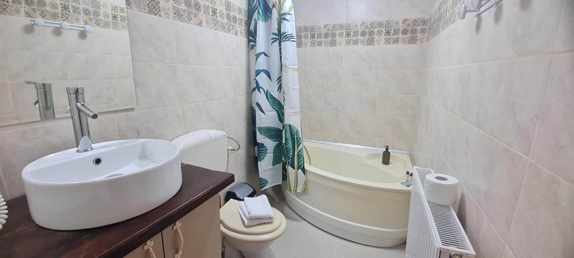 Cosy 2 Bedroom Apartment In New Town Μπρασόβ Εξωτερικό φωτογραφία
