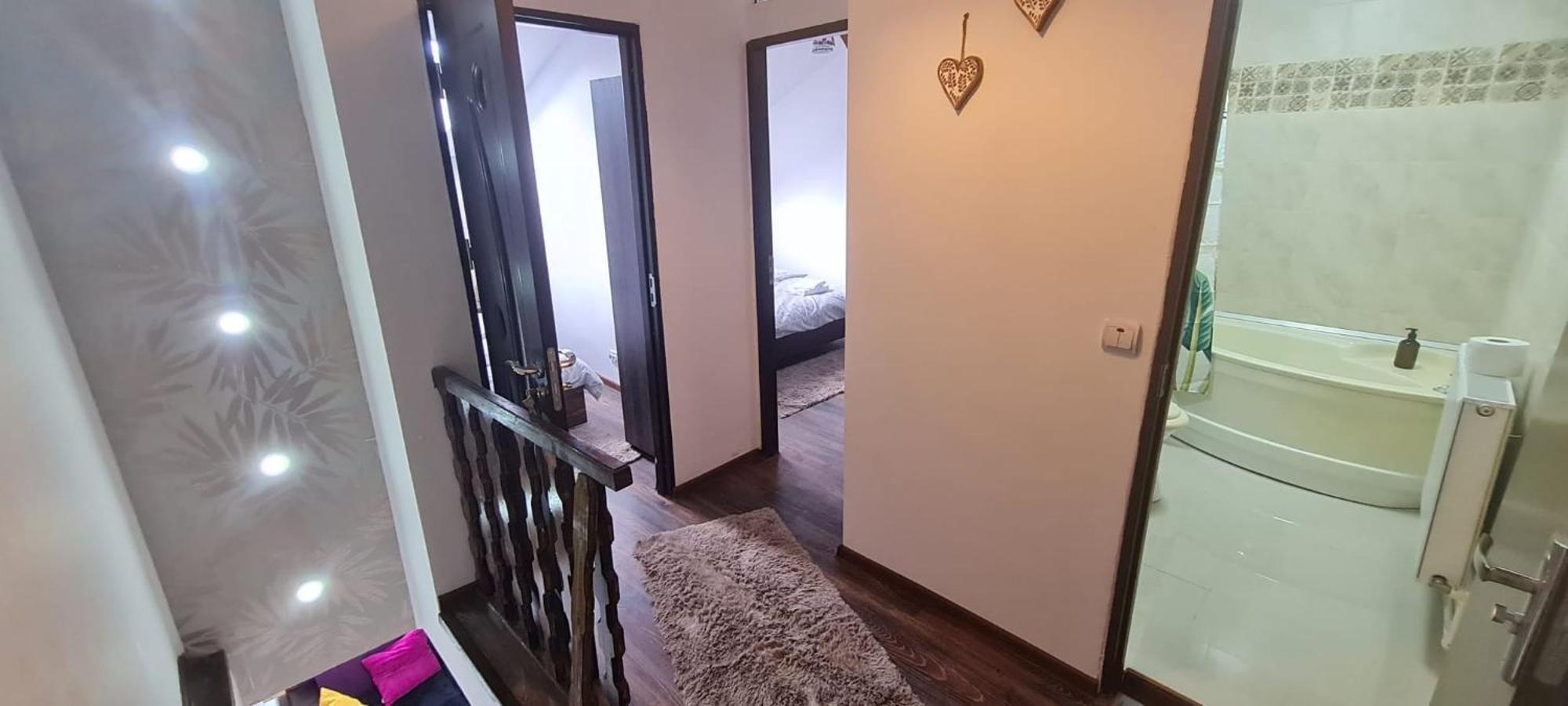 Cosy 2 Bedroom Apartment In New Town Μπρασόβ Εξωτερικό φωτογραφία